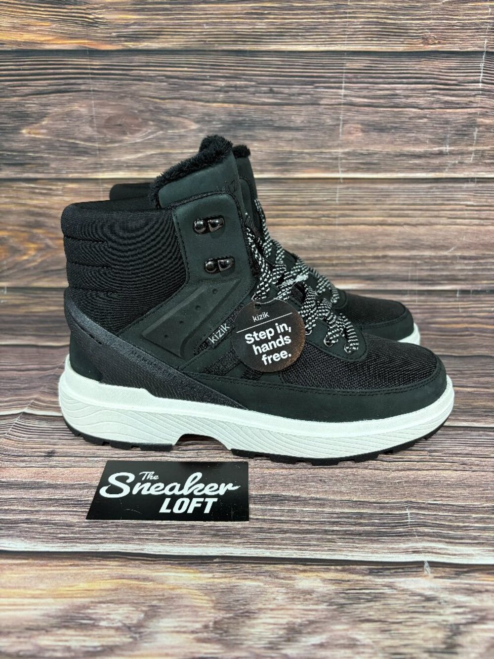 NEW Kizik Women's Sierra Black Boots Hands Free Step In Size 8